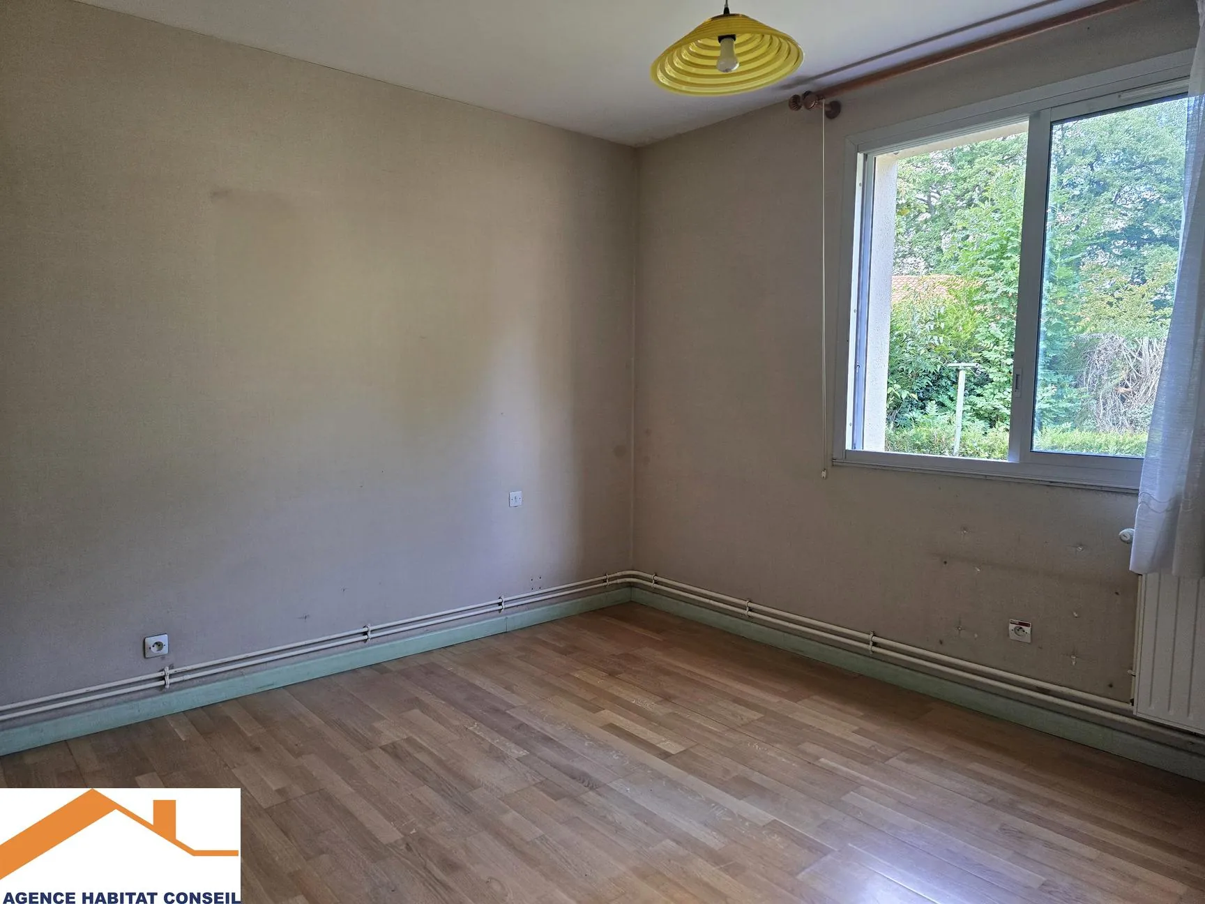 Maison 2 chambres avec garage et terrasse aux Lucs sur Boulogne 