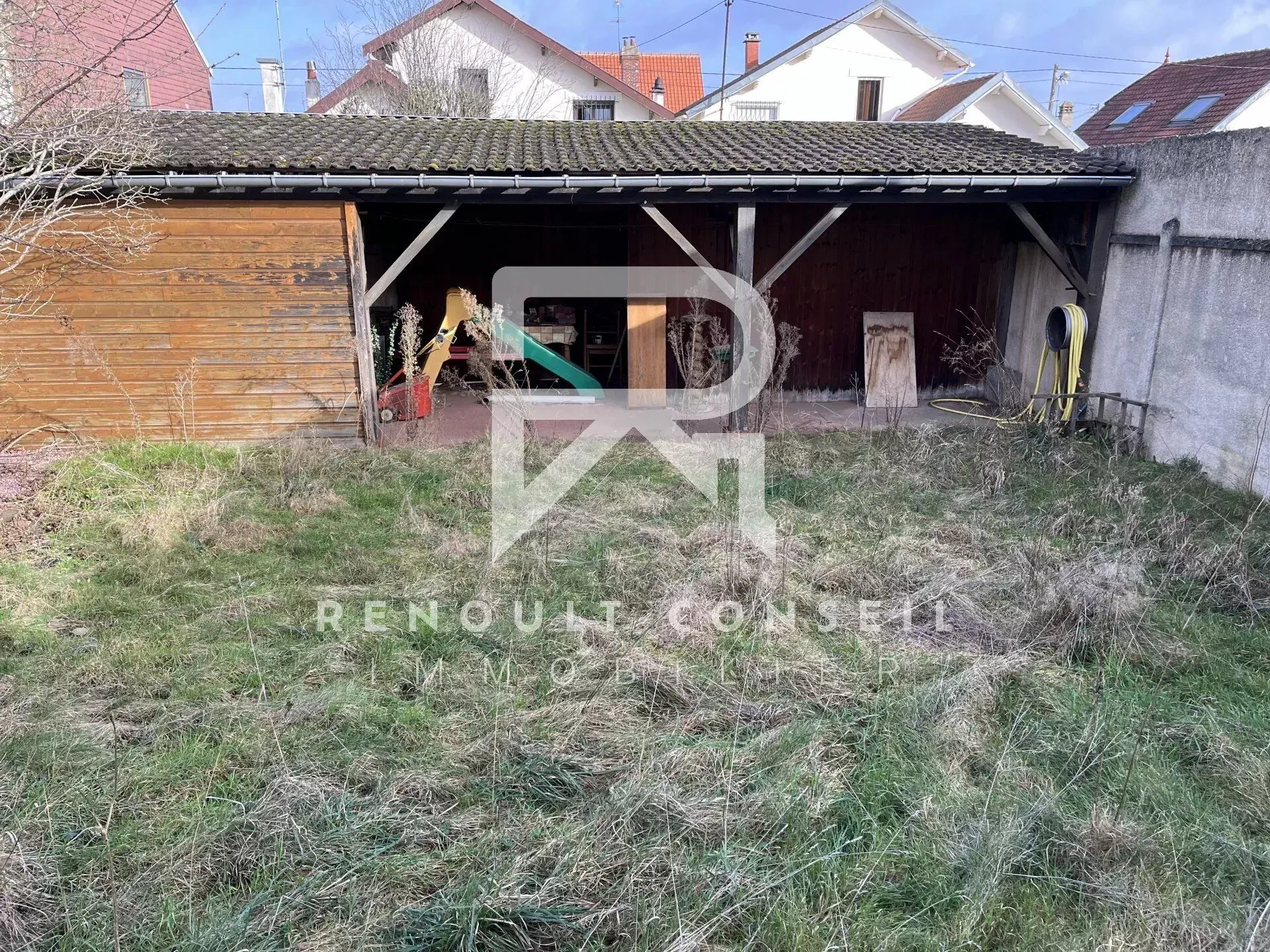 Maison individuelle avec jardin et bâtiment indépendant à Sotteville-lès-Rouen 