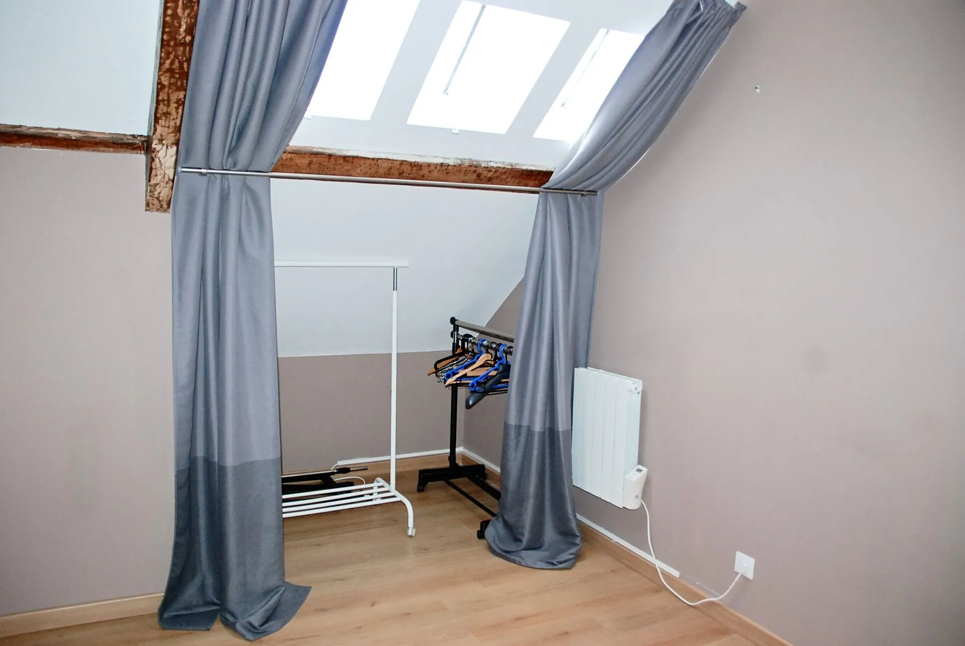 Appartement rénové au centre-ville de Fécamp avec 2 chambres 