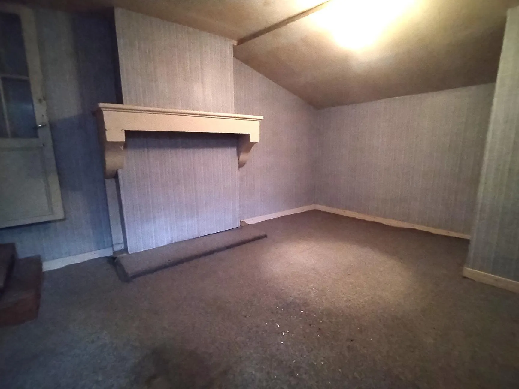 Maison de village à rénover à Saint-Brice avec jardin de 200 m² 