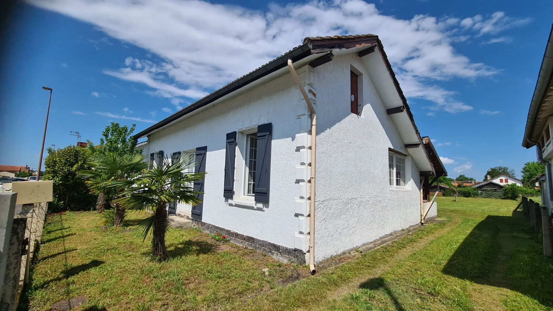 Charmante maison ancienne rénovée avec jardin et terrasse à Morcenx 