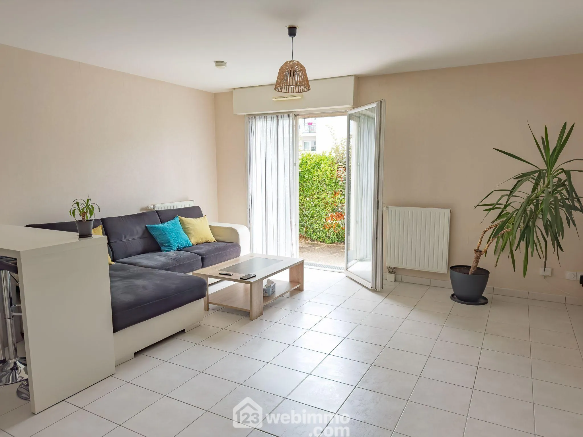 Appartement 48 m² à Avrillé, proche Angers, avec terrasse et parking