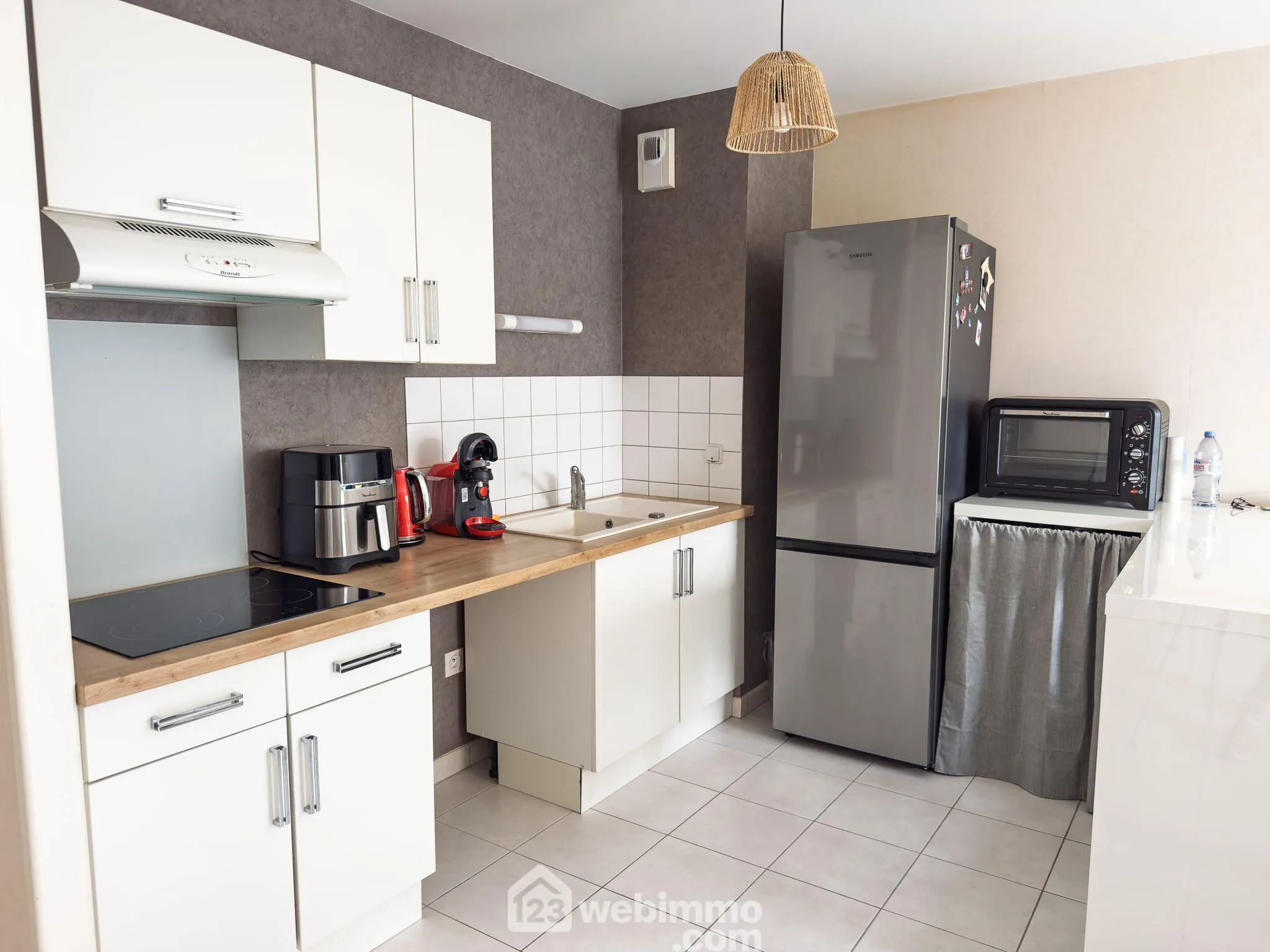 Appartement 48 m² à Avrillé, proche Angers, avec terrasse et parking 