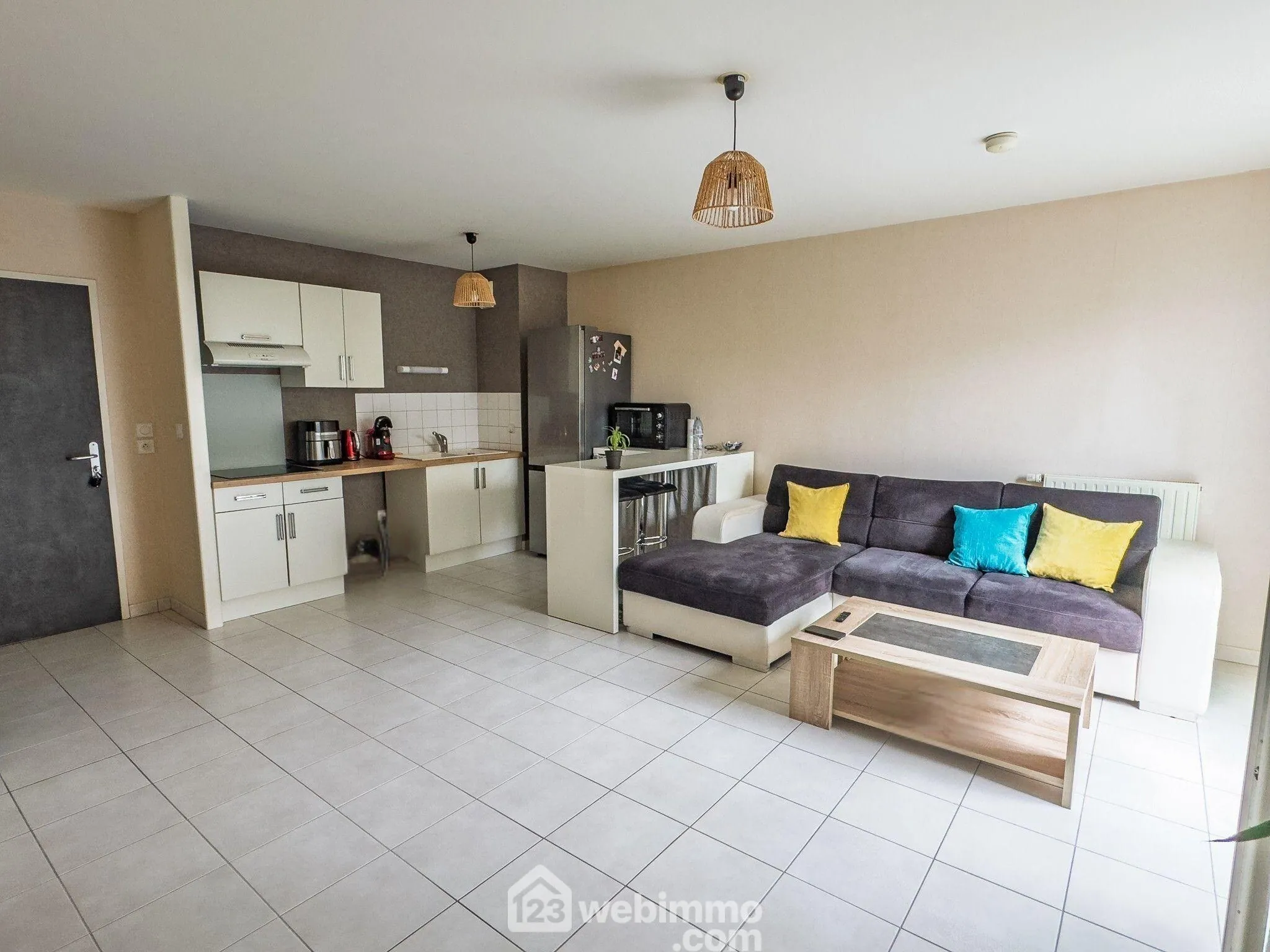 Appartement 48 m² à Avrillé, proche Angers, avec terrasse et parking 