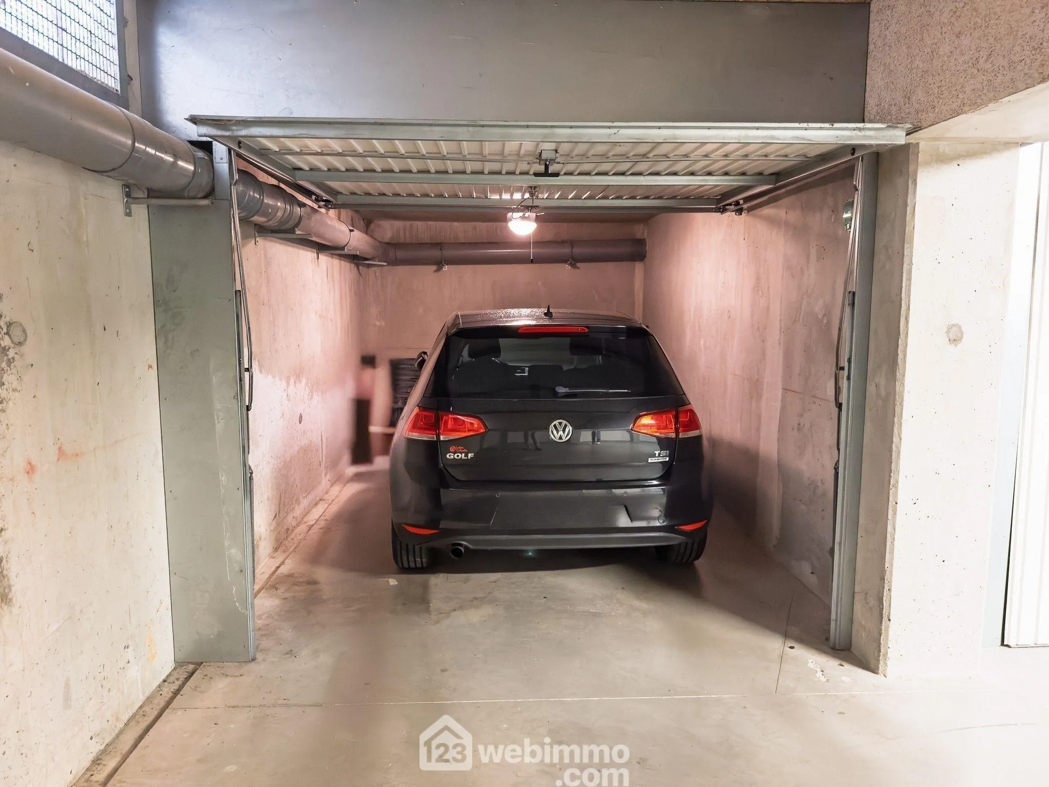 Appartement 48 m² à Avrillé, proche Angers, avec terrasse et parking 