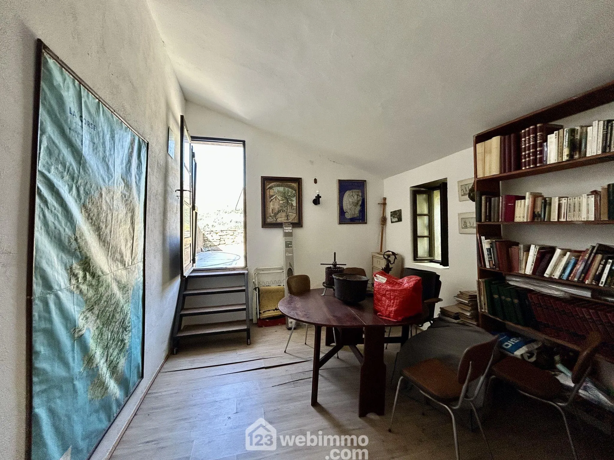 A vendre maison de village de 90 m² avec terrasse à Bigorno, Vue sur la vallée du Golo 