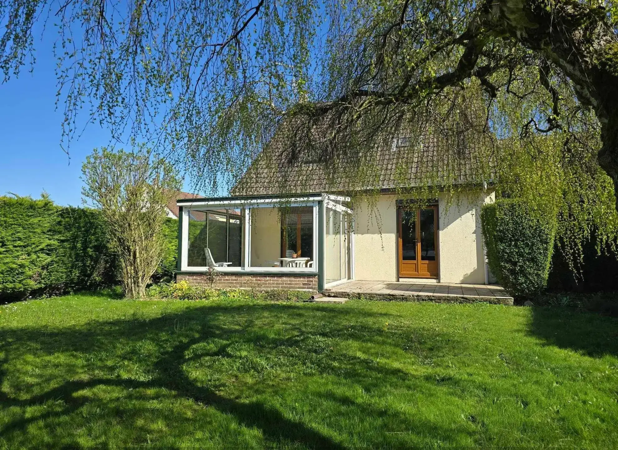 Maison semi-individuelle de 95 m² avec jardin et garage à Wargnies-le-Grand 
