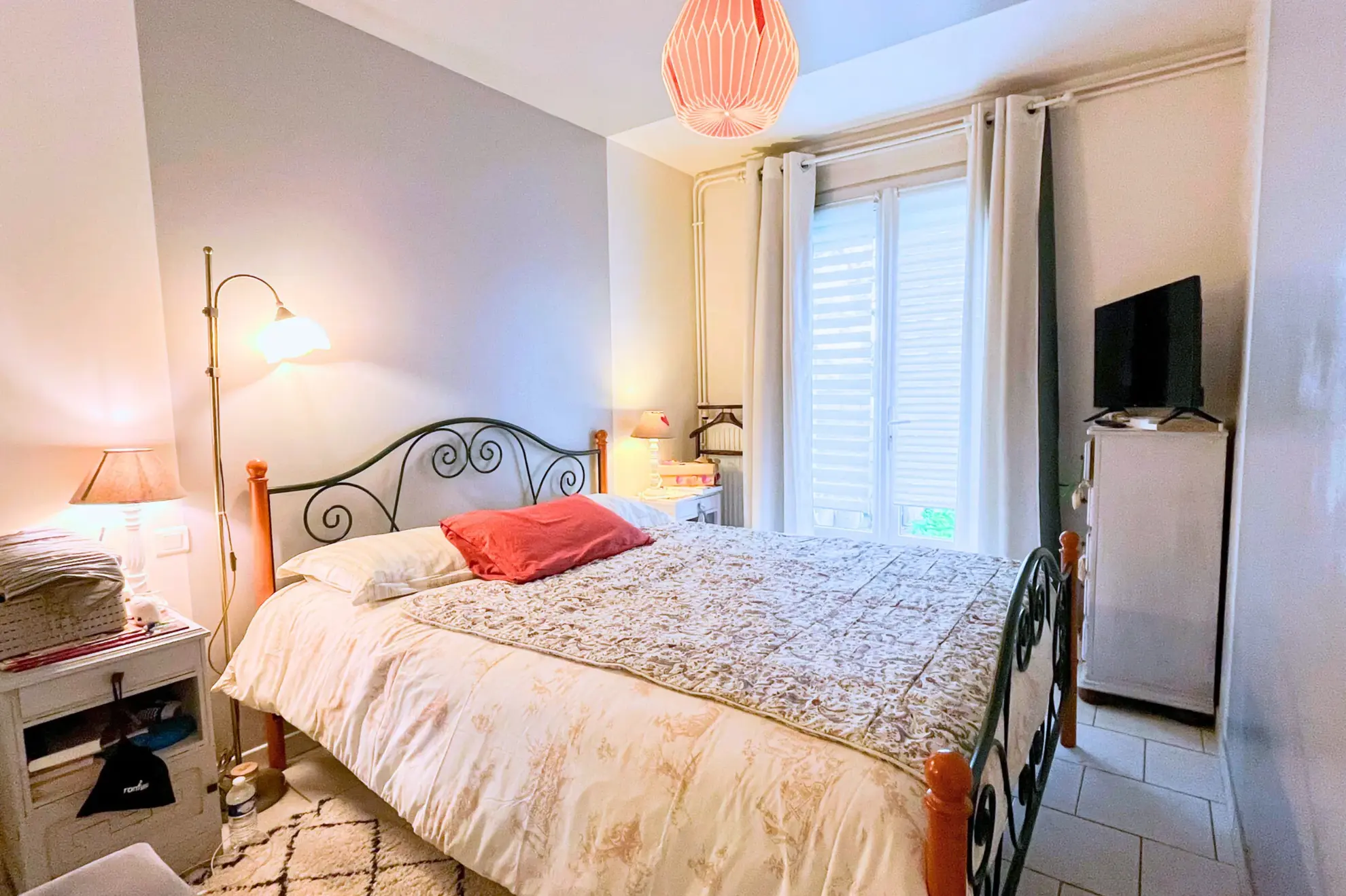 Maison familiale de 127 m² avec terrasse, piscine et dépendance à Jarnac 