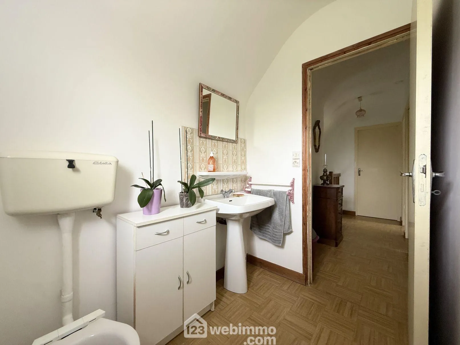 Maison de 97 m² à Ploumilliau avec jardin et garage, proche des plages 