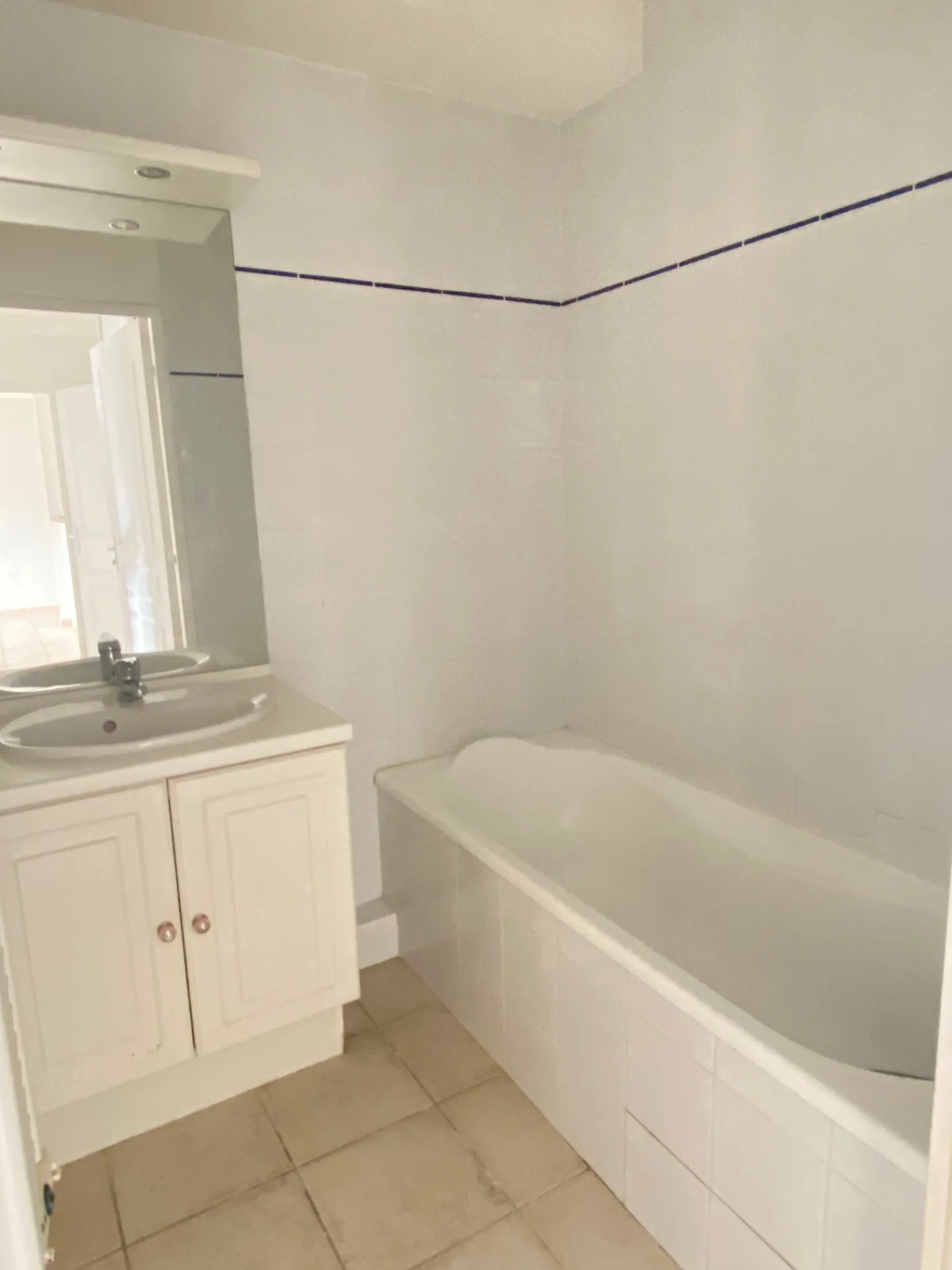 Appartement T3 avec parking privé à La Seyne-sur-Mer - Investissement ou première acquisition 