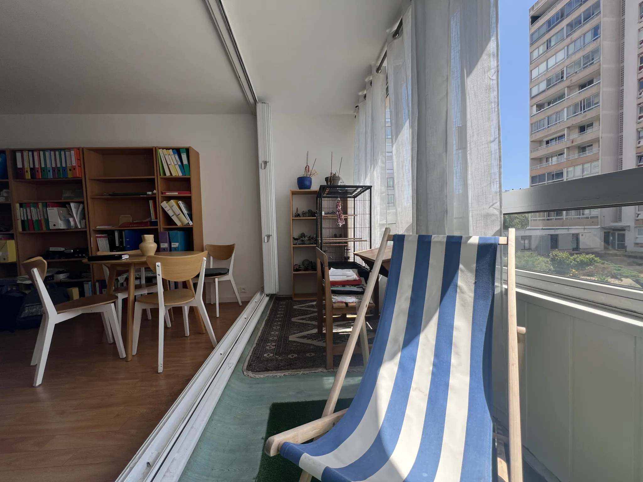 Appartement T3 lumineux à vendre à Les Sables d'Olonne avec parking et cave 