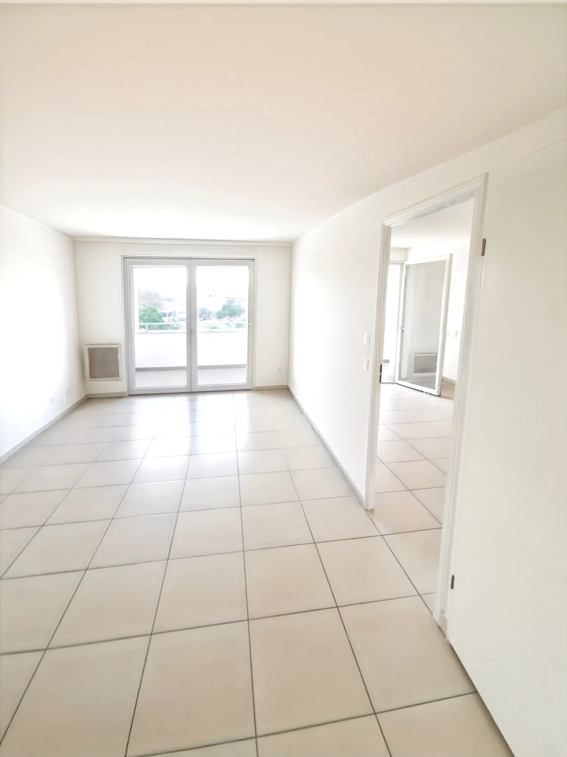 Appartement T2 de 38 m² avec terrasse à Marseille 3ème - Investissement idéal 