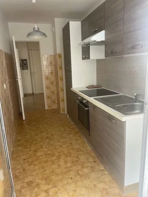 Grand appartement 2 pièces de luxe avec terrasse à Valrose, Nice 