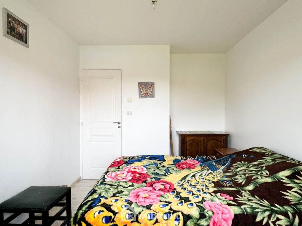 Maison à Loublande de 83m² avec 3 chambres et terrain de 1230 m² 