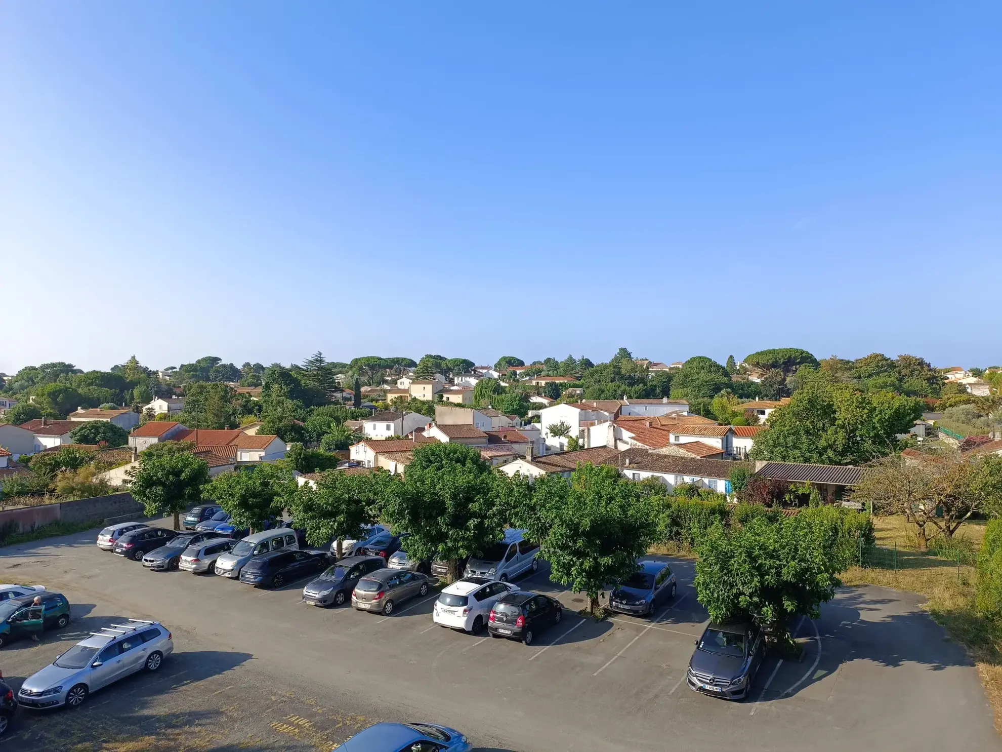 Appartement T2 en duplex avec balcon, parking privé à Meschers-sur-Gironde 