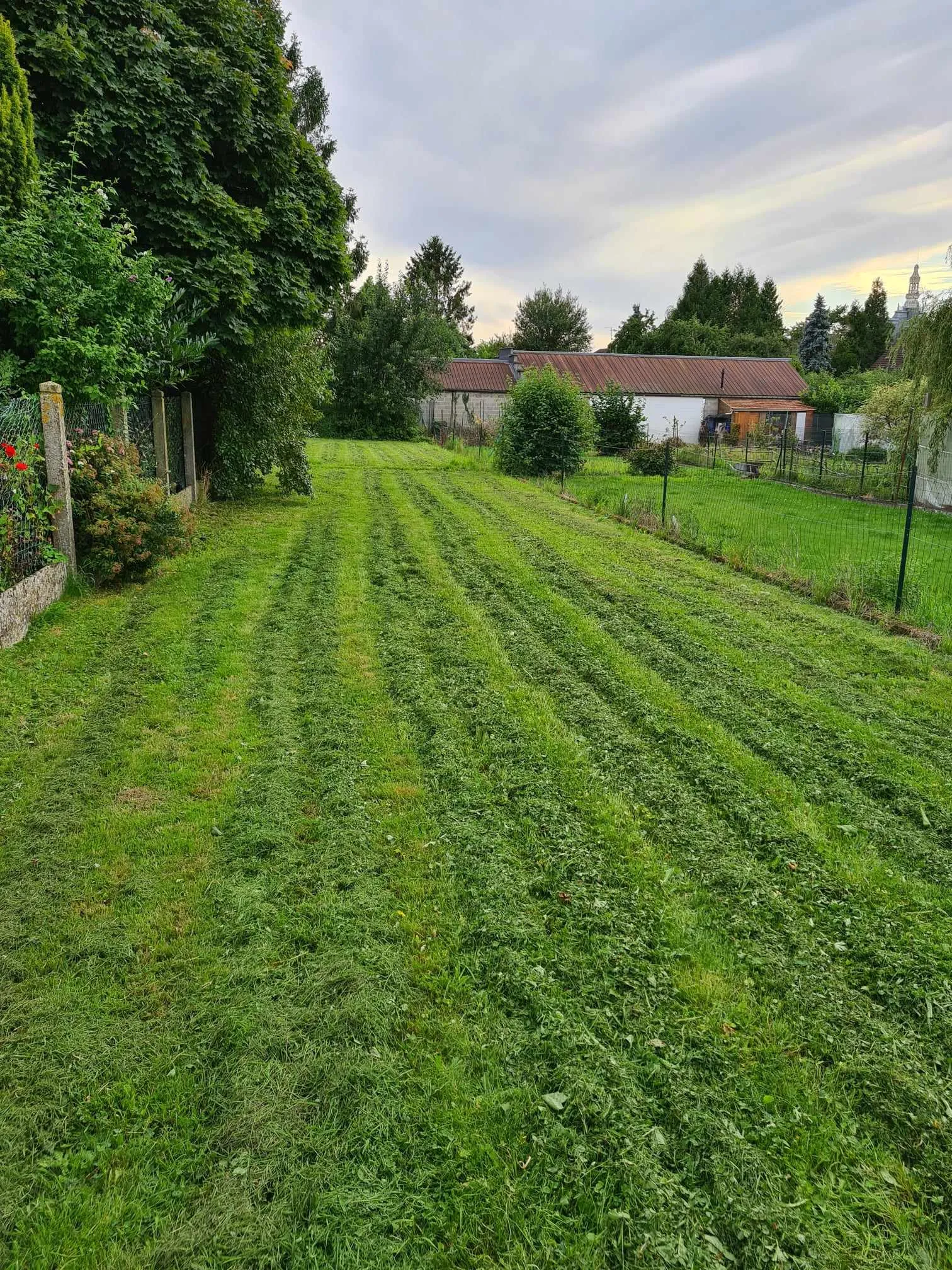 Maison semi-individuelle à vendre à Aulnoye-Aymeries avec garage et jardin clos 