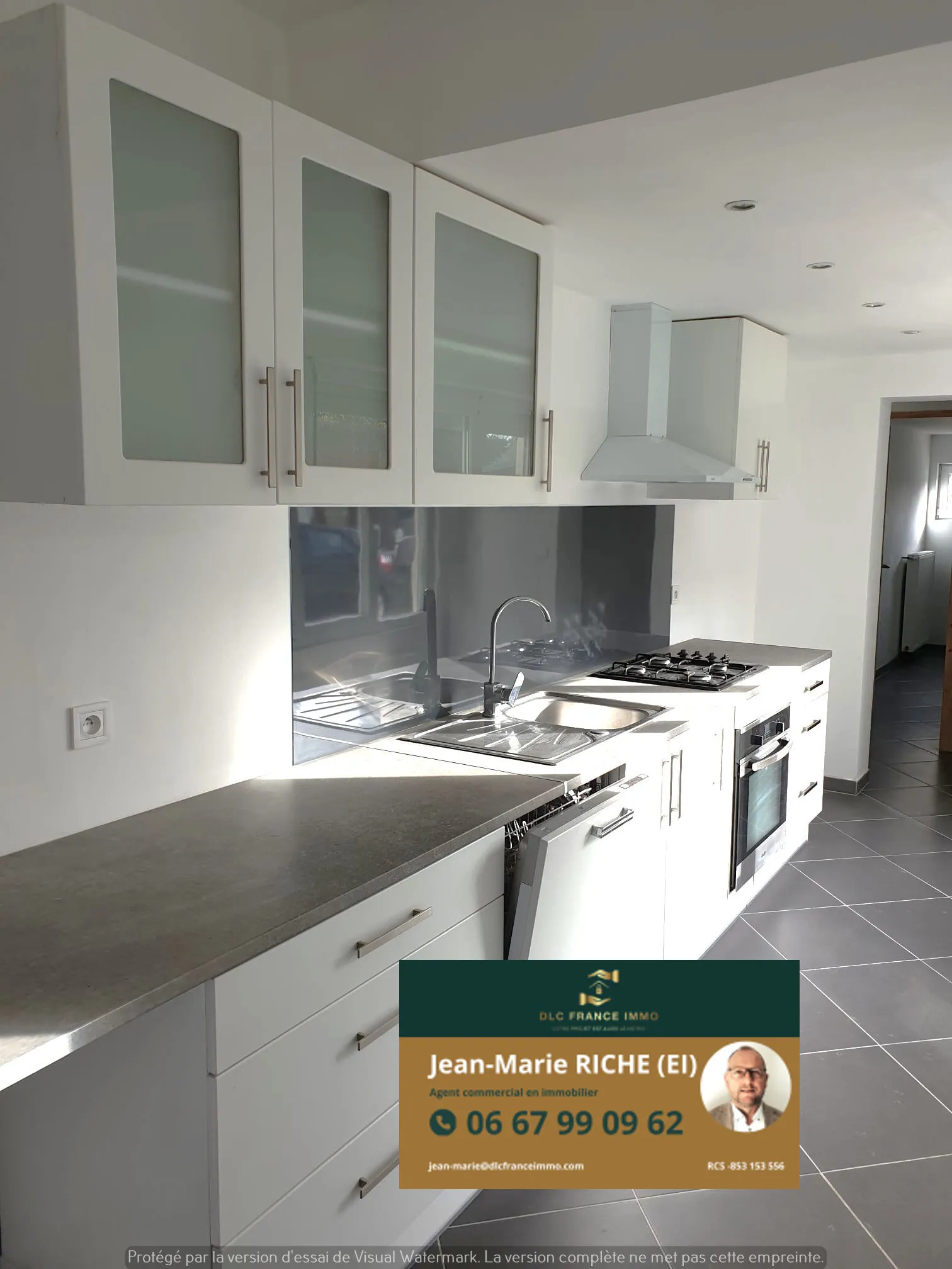 Maison semi-individuelle à vendre à Aulnoye-Aymeries avec garage et jardin clos 