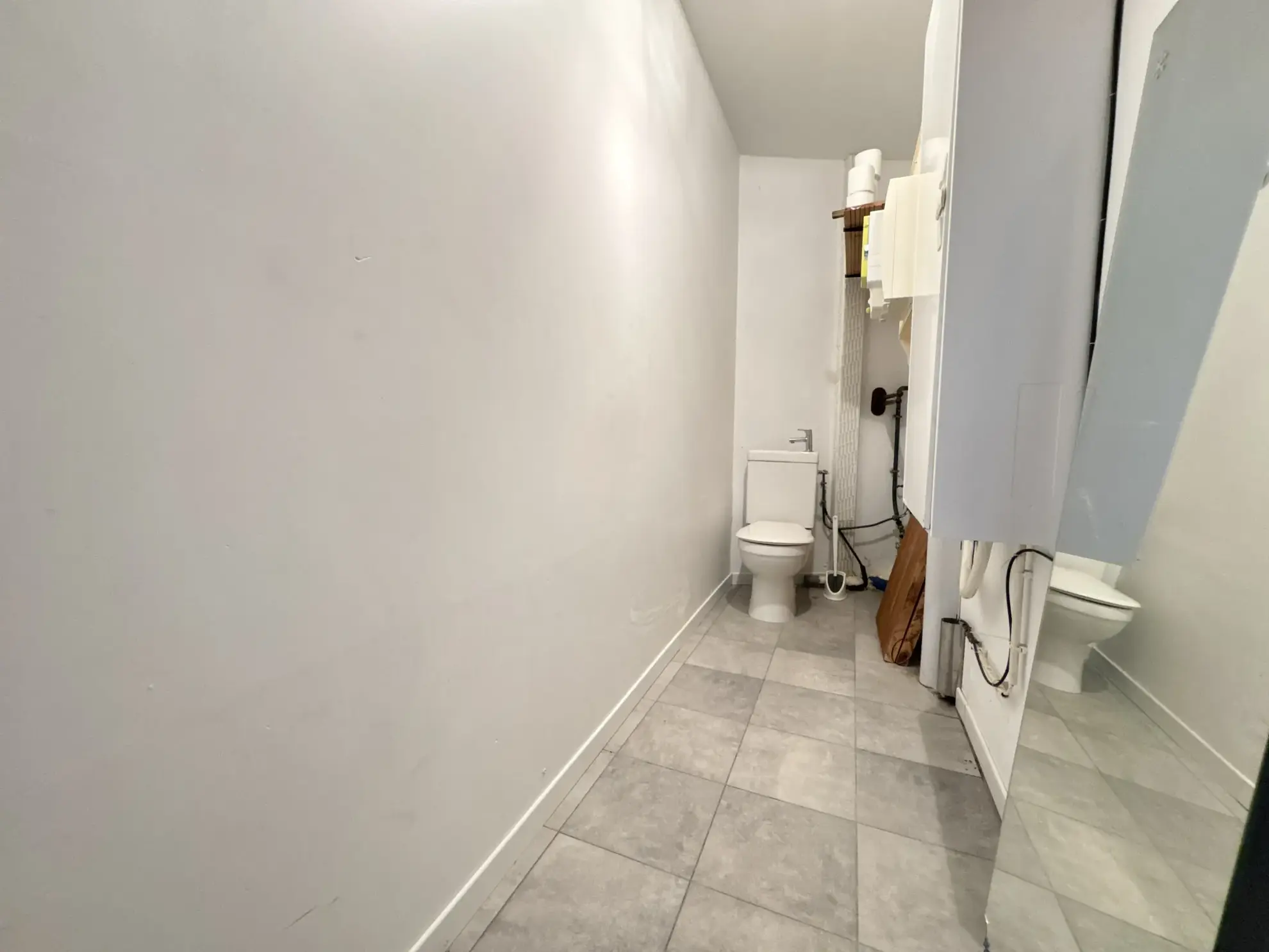 Vente maison contemporaine avec terrasses et jardin à Ledat 