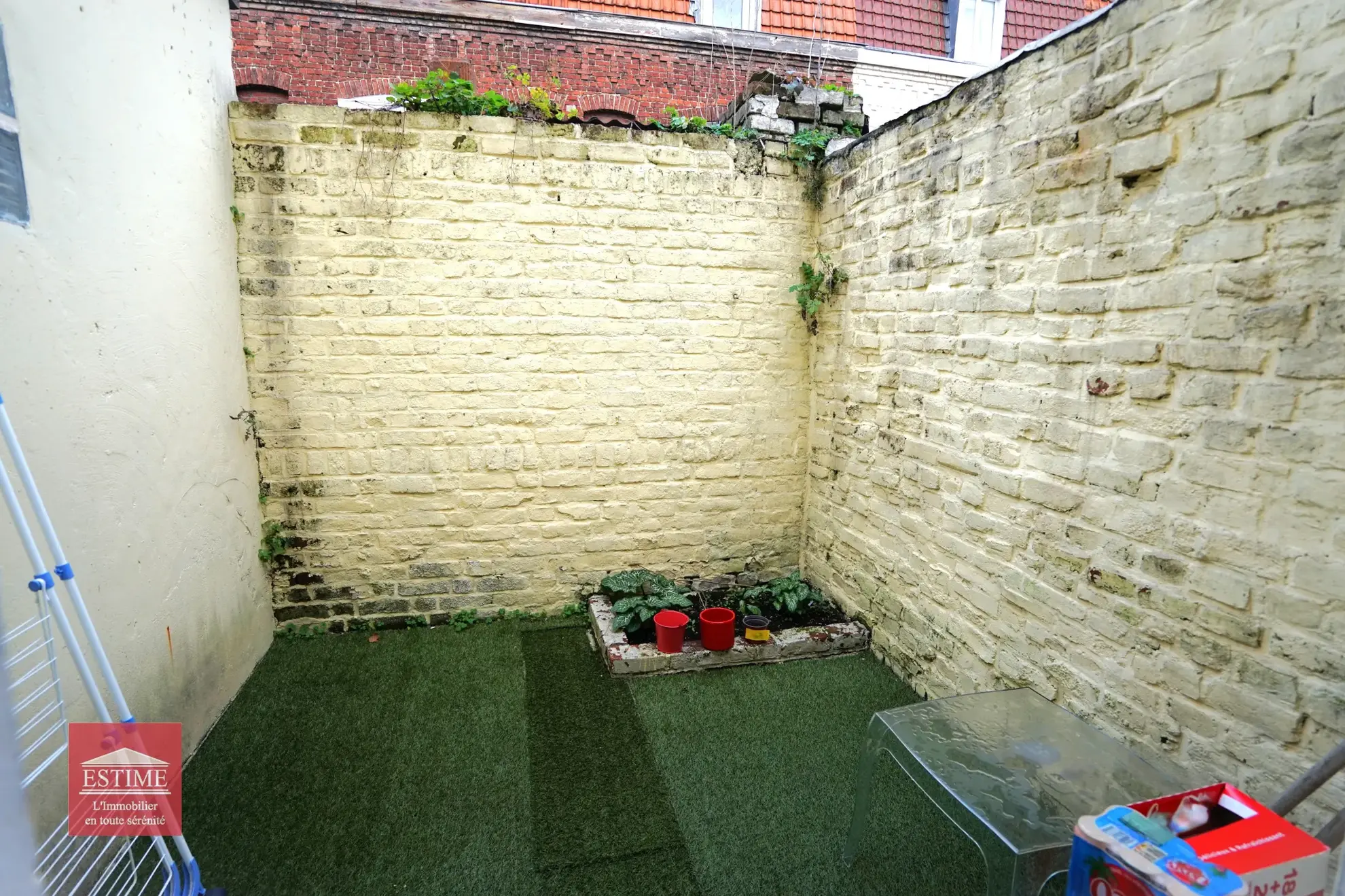 Immeuble à Marcq-en-Barœul avec deux appartements locatifs à vendre 