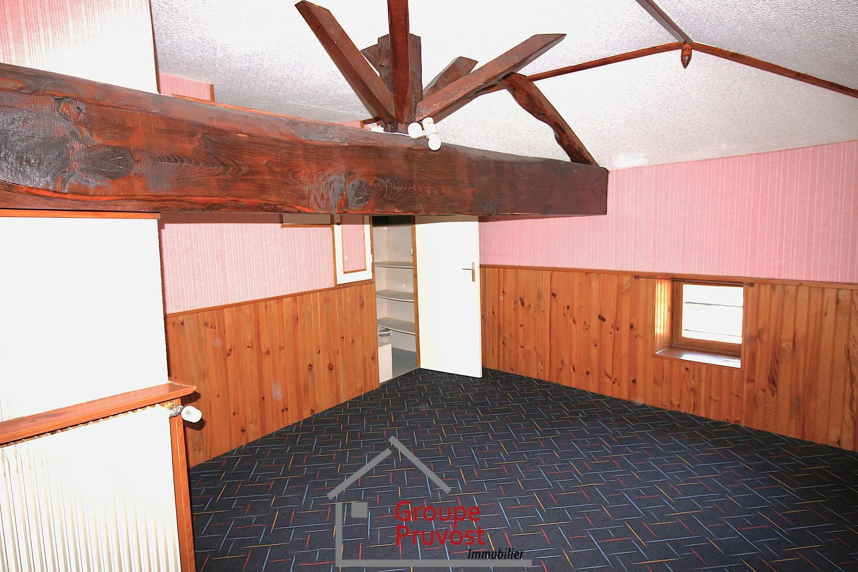 Maison en pierre de 165 m² avec 4 chambres à Cluny proche TGV 