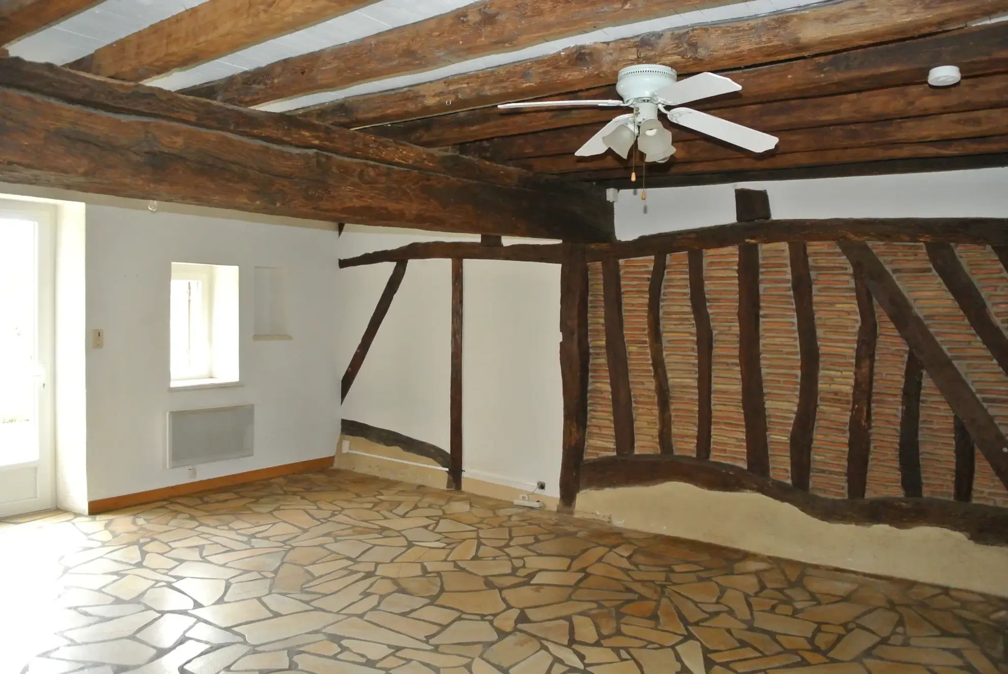 Belle maison en pierre avec jardin à Beaupuy, 4 chambres, proche Marmande 