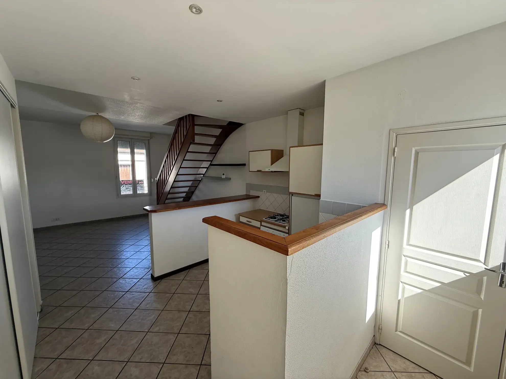 Appartement duplex de 52,60 m² proche gare et hôpital à Vichy 