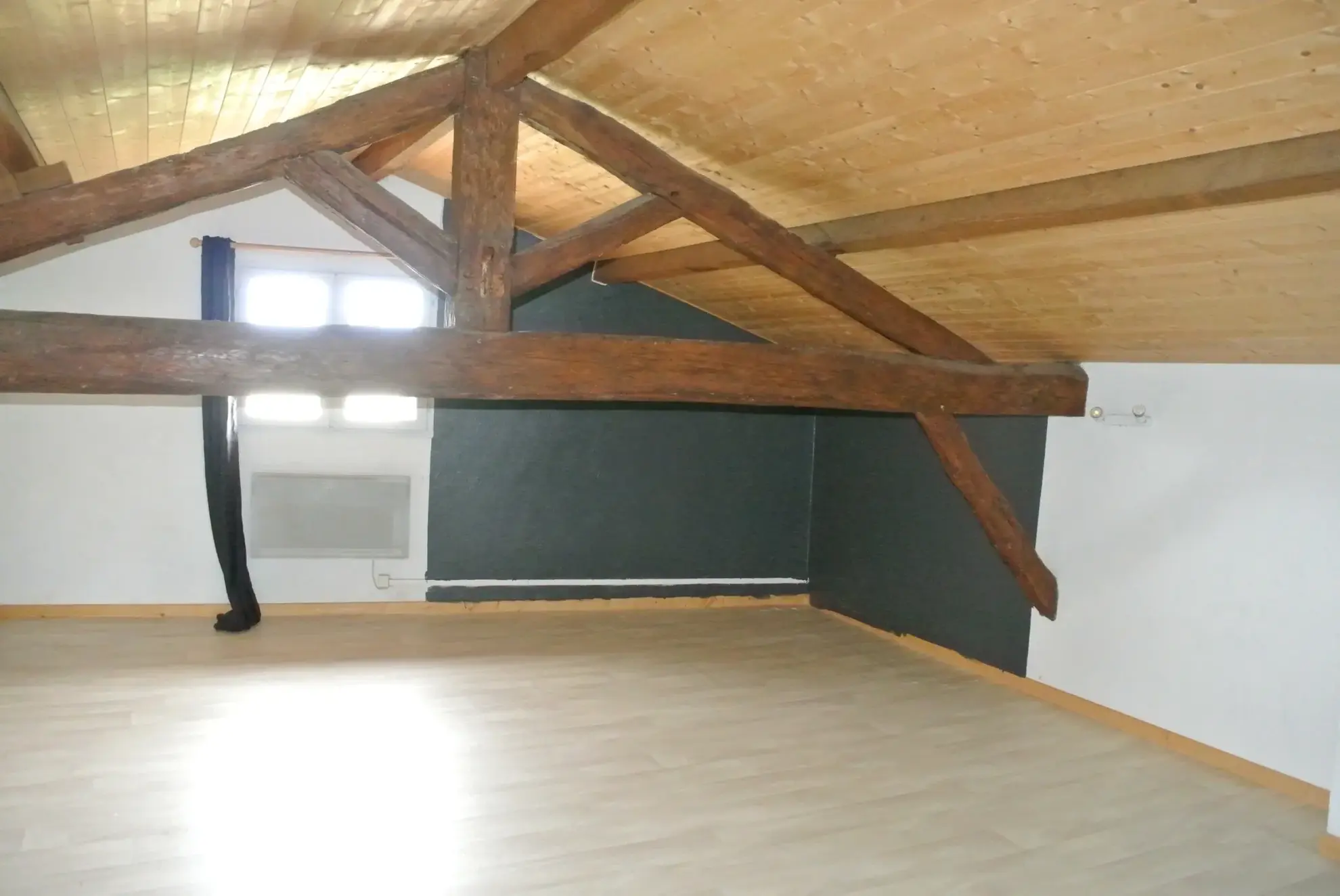 Belle maison en pierre avec jardin à Beaupuy, 4 chambres, proche Marmande 