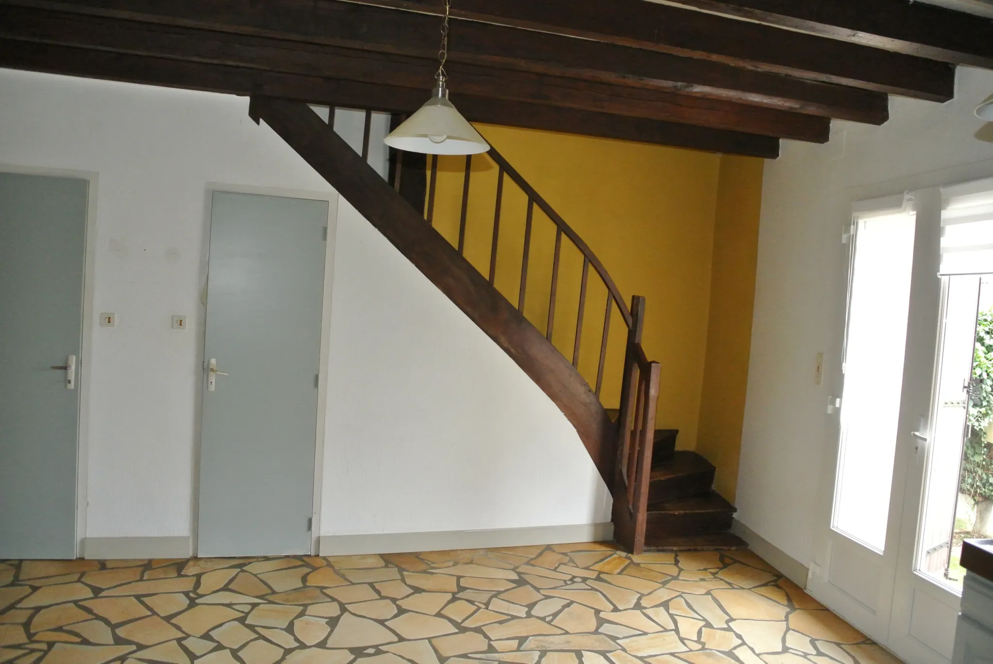 Belle maison en pierre avec jardin à Beaupuy, 4 chambres, proche Marmande 