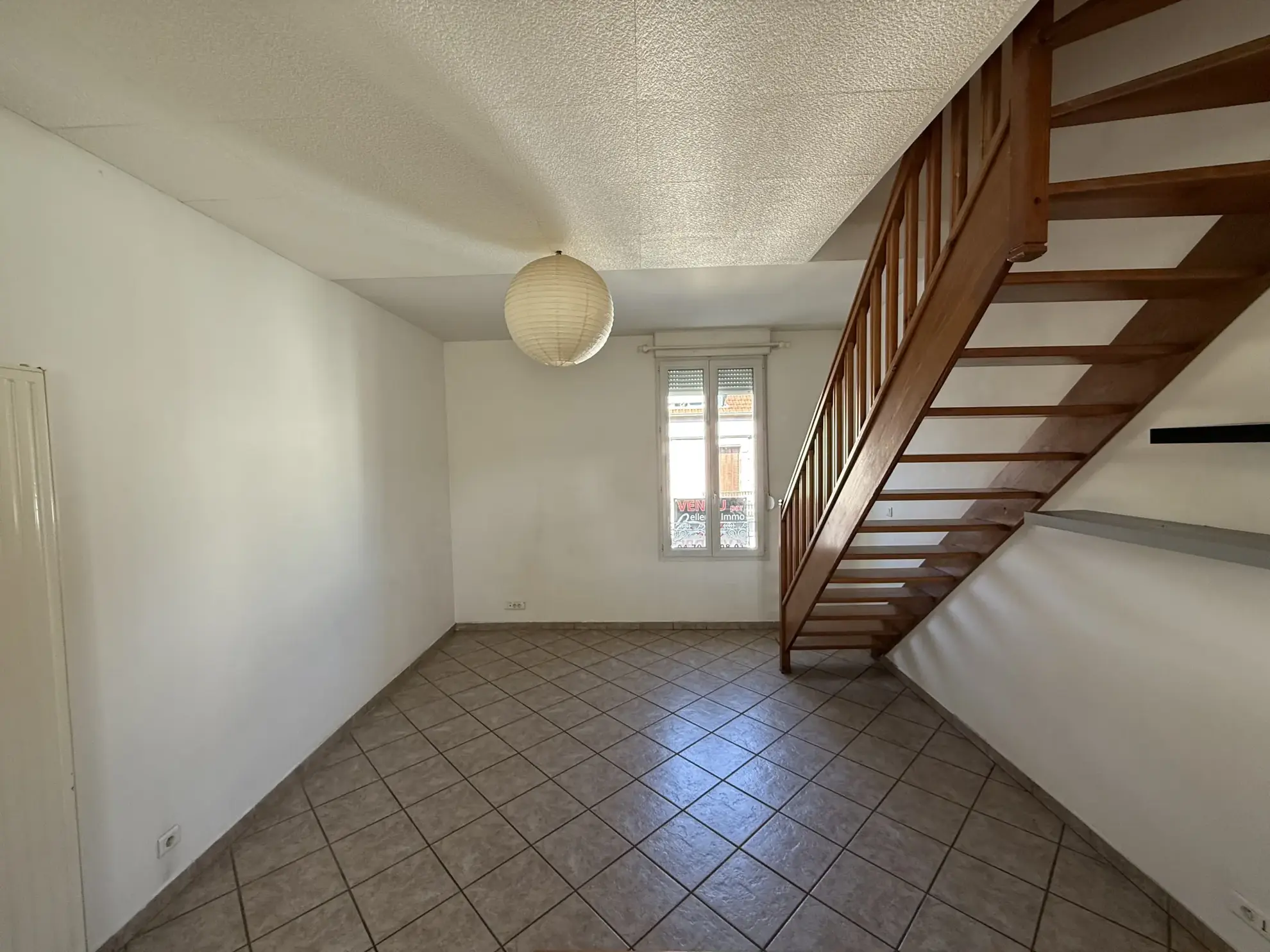 Appartement duplex de 52,60 m² proche gare et hôpital à Vichy 