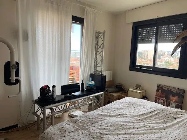 Charmant appartement 3 pièces avec vue mer, terrasse et garage à Cagnes-sur-Mer 