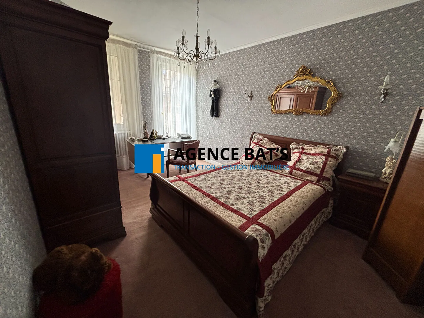 Maison à vendre à Unieux de 65 m² avec garage et cheminée 