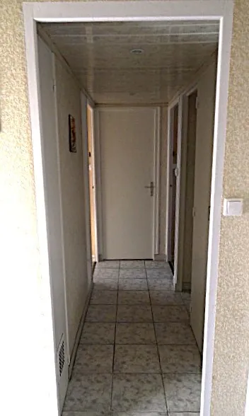 Appartement 4 pièces de 67 m² à Tarbes secteur Bel Air - Investissement ou résidence à rénover 