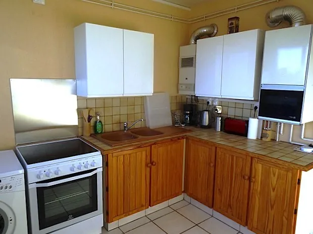 Appartement 4 pièces de 67 m² à Tarbes secteur Bel Air - Investissement ou résidence à rénover 