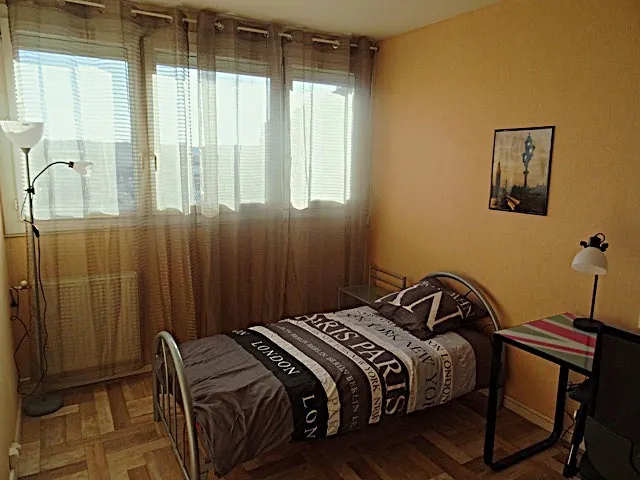 Appartement 4 pièces de 67 m² à Tarbes secteur Bel Air - Investissement ou résidence à rénover 