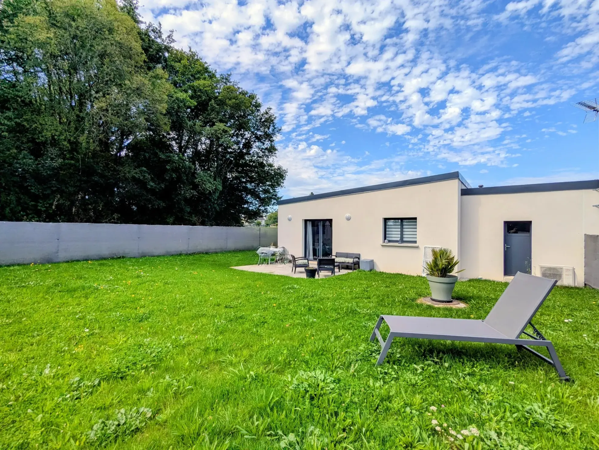 Maison moderne de plain-pied avec 3 chambres à Guer Coetquidan (56) 