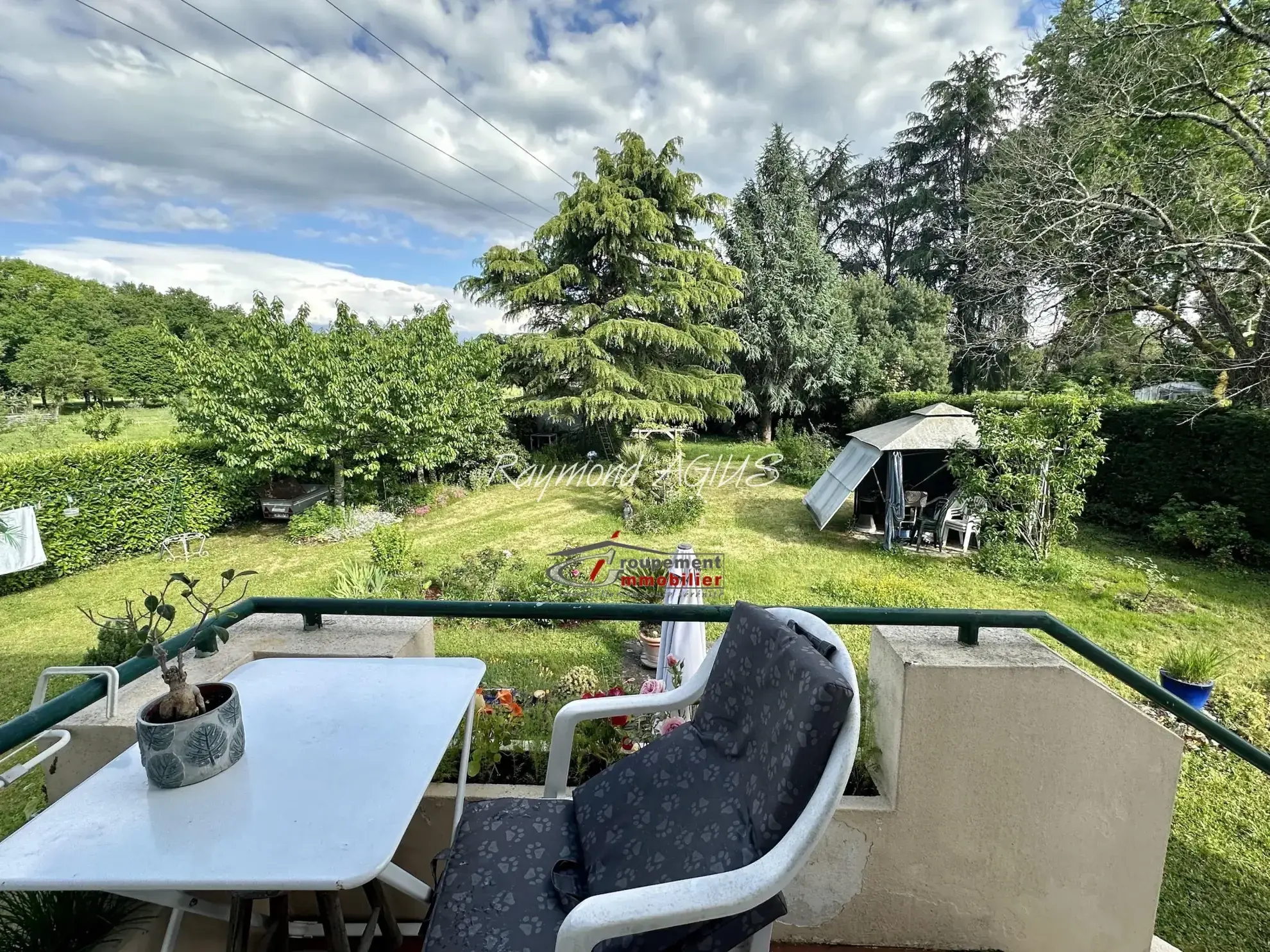 Superbe maison de 5 chambres avec appartement indépendant et jardin à Pineuilh 