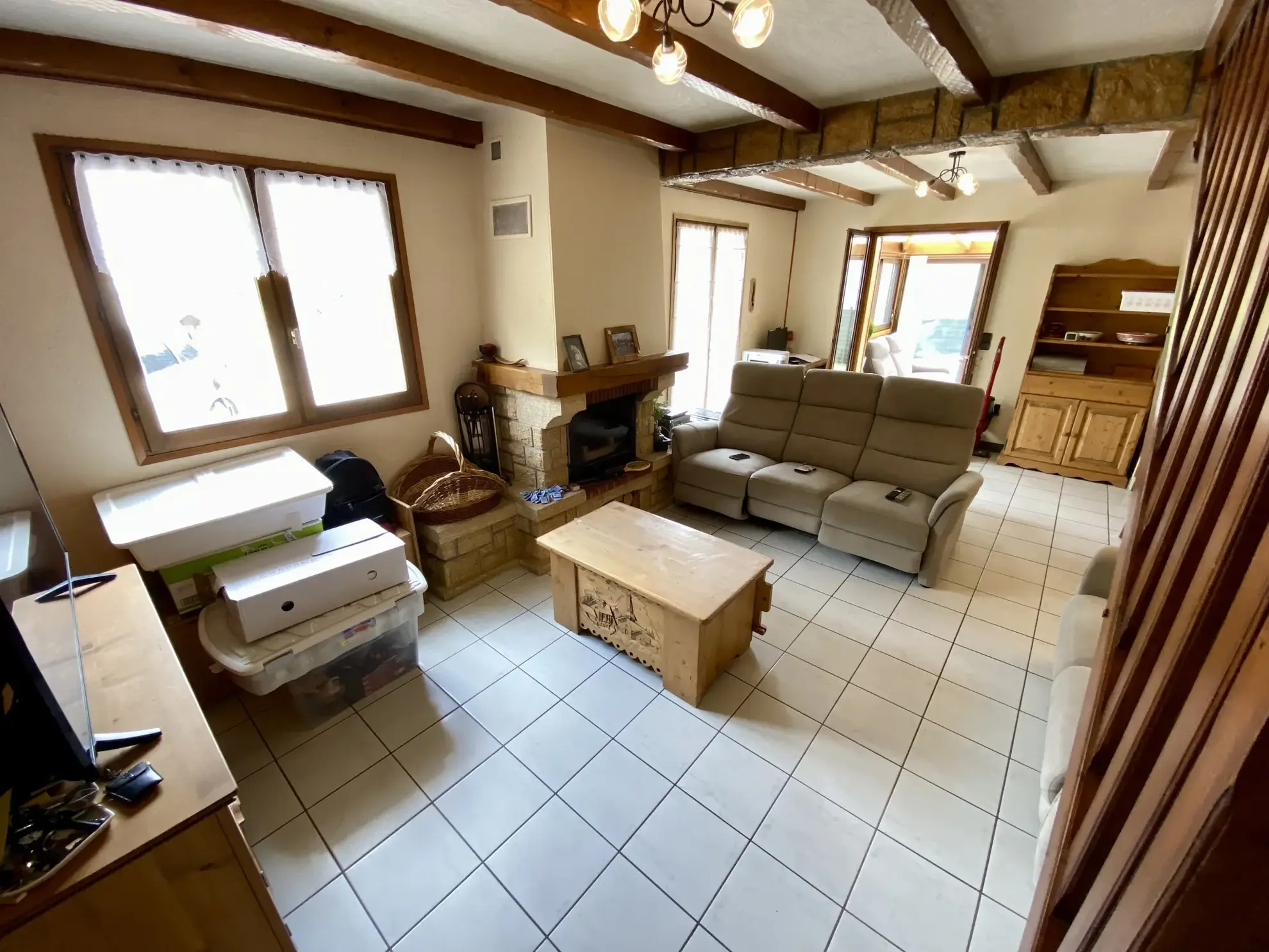 Maison individuelle à Saint-Martin-la-Porte avec jardin, véranda et garage 