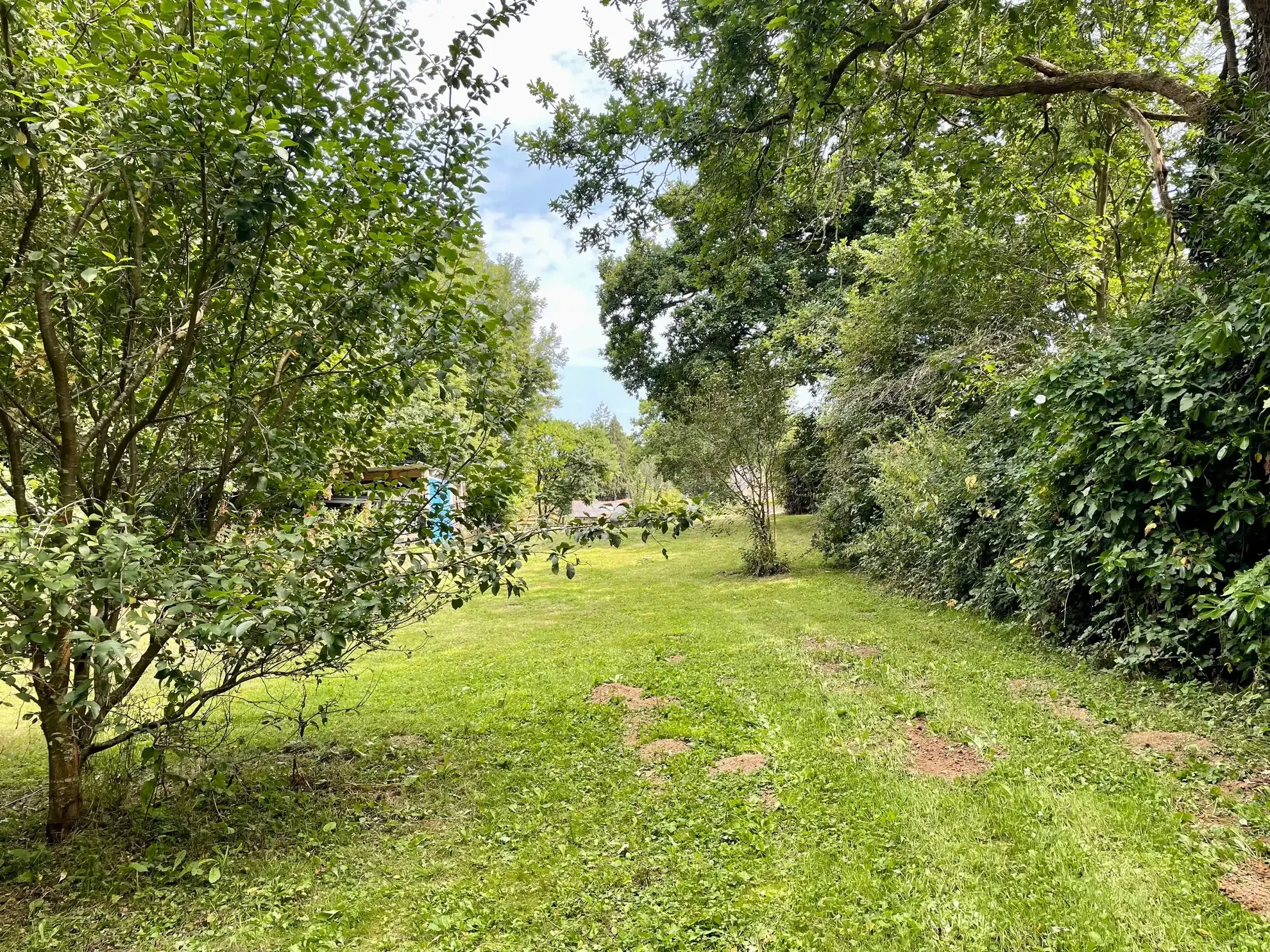 Maison en pierre avec jardin, garage à Pléguien - Proximité des plages et commodités 