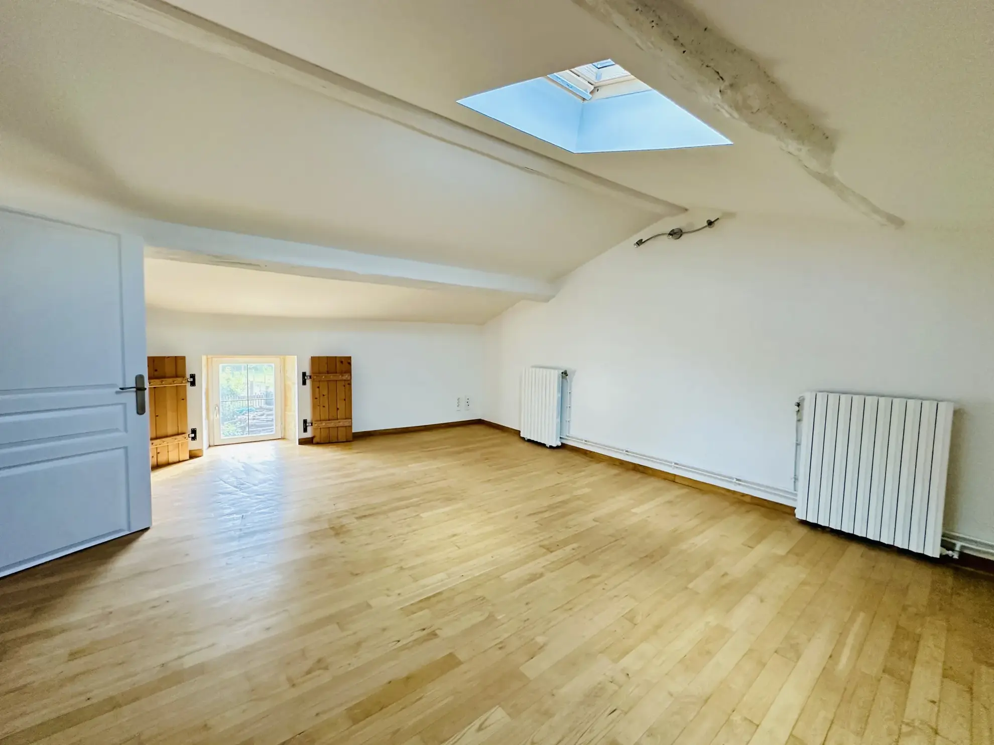 Maison de campagne à Villiers en Plaine avec 4 chambres, annexe et nombreux équipements modernes 