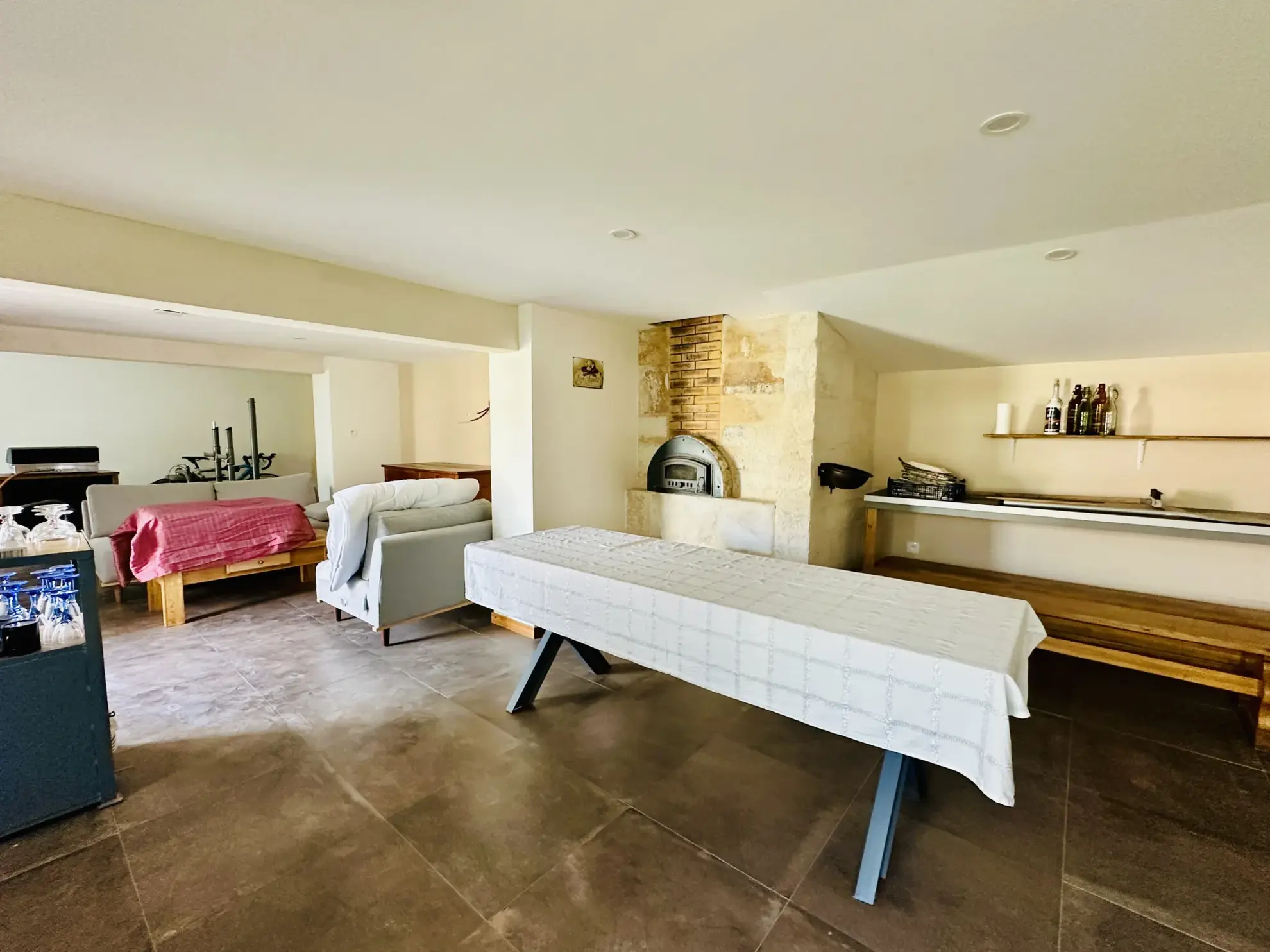 Maison de campagne à Villiers en Plaine avec 4 chambres, annexe et nombreux équipements modernes 