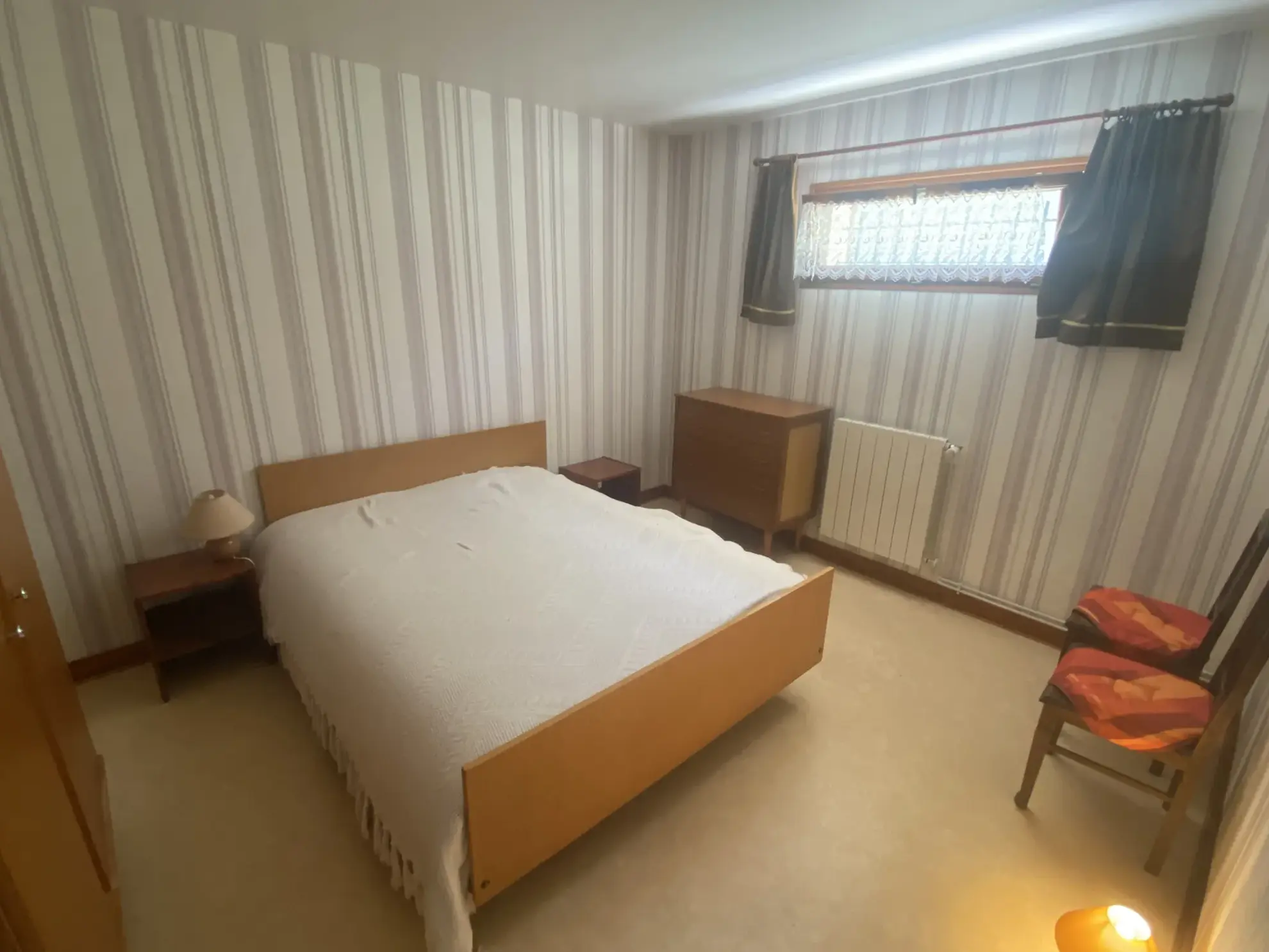 Maison 4 chambres avec garage et terrain à Goulles (19430) – Calme et luminosité 