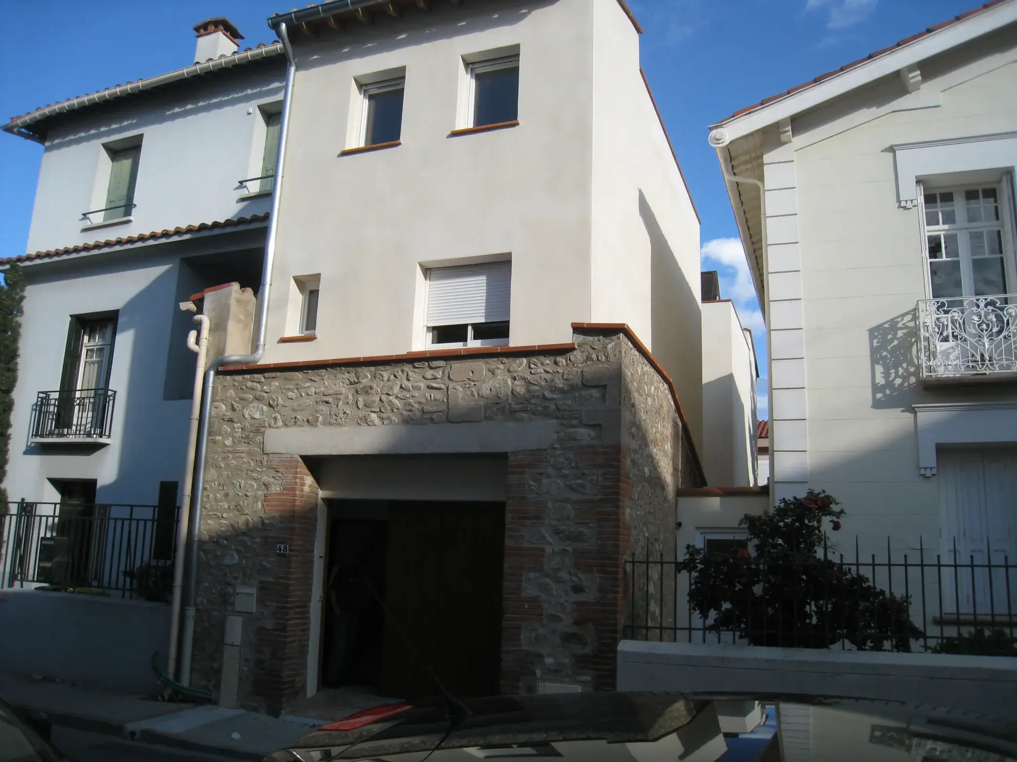 Maison de village récente avec garage et cour à Argeles-sur-Mer 