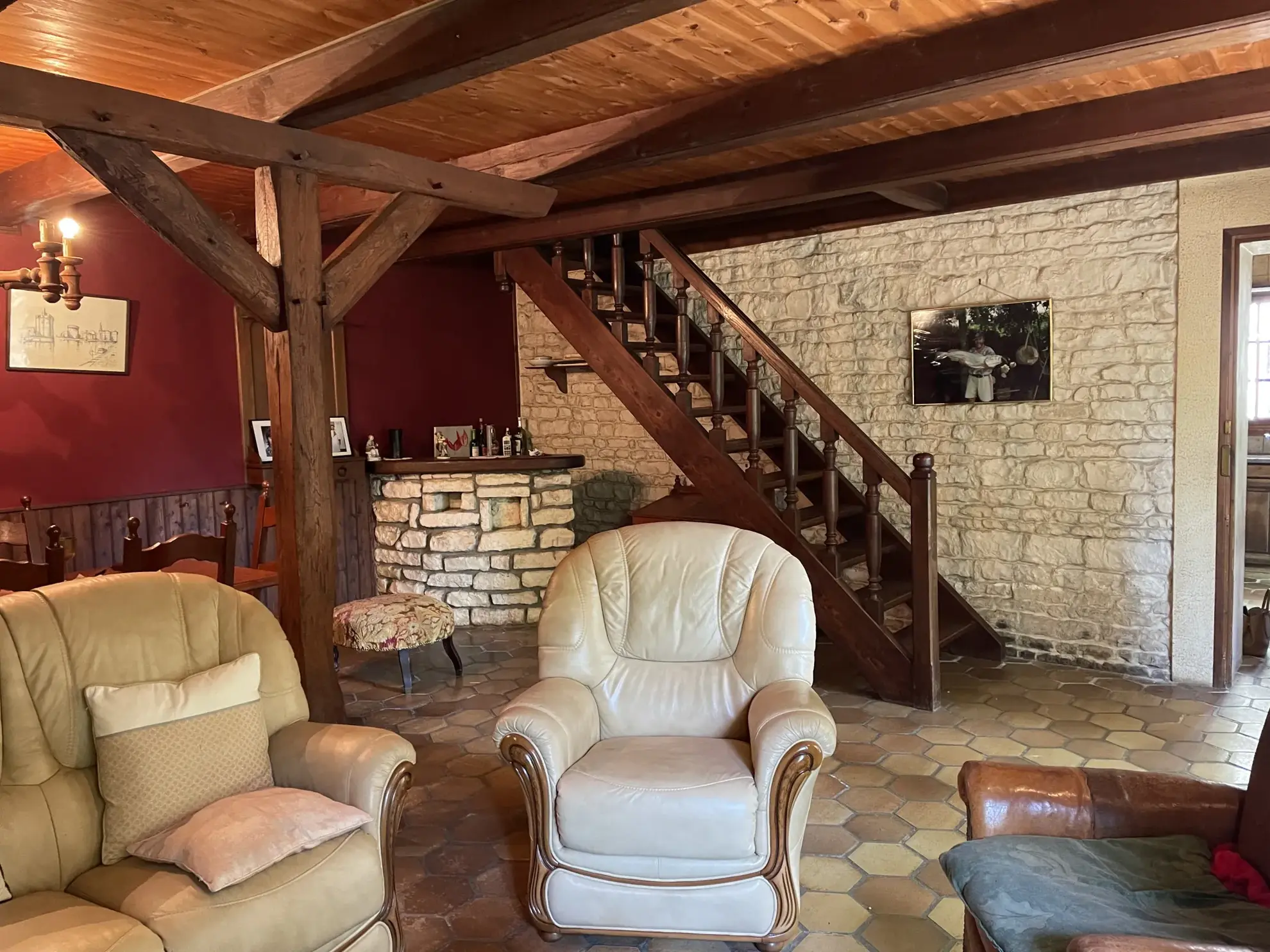 Maison ancienne à rénover avec grand terrain à Aigrefeuille d'Aunis 