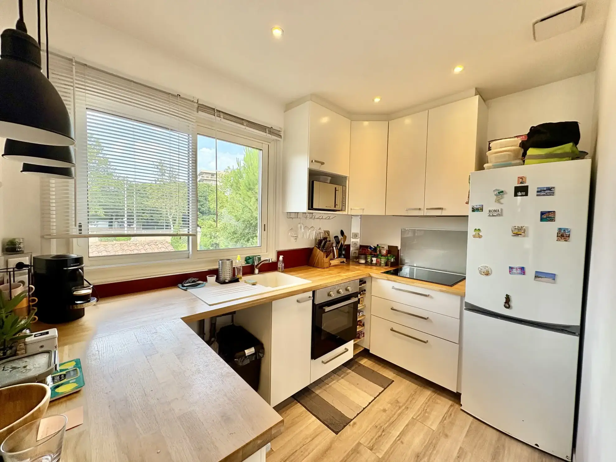 Haut de villa T3 rénové avec jardin et balcon plein sud à Toulon 