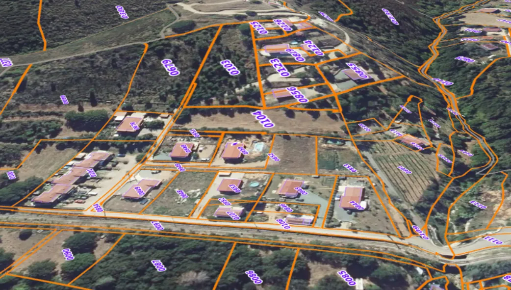 Terrain constructible de 2300 m² à Ponte Novu avec vue montagne 