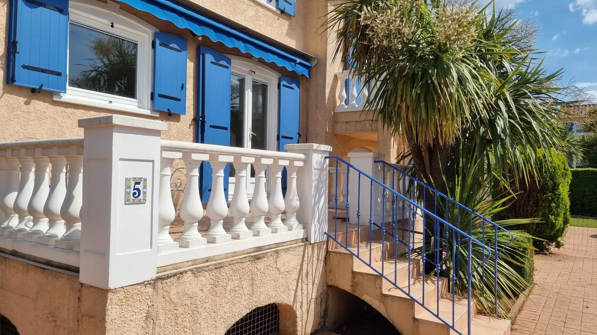 Villa provençale à vendre à Vidauban - 85 m², 4 chambres, domaine sécurisé 