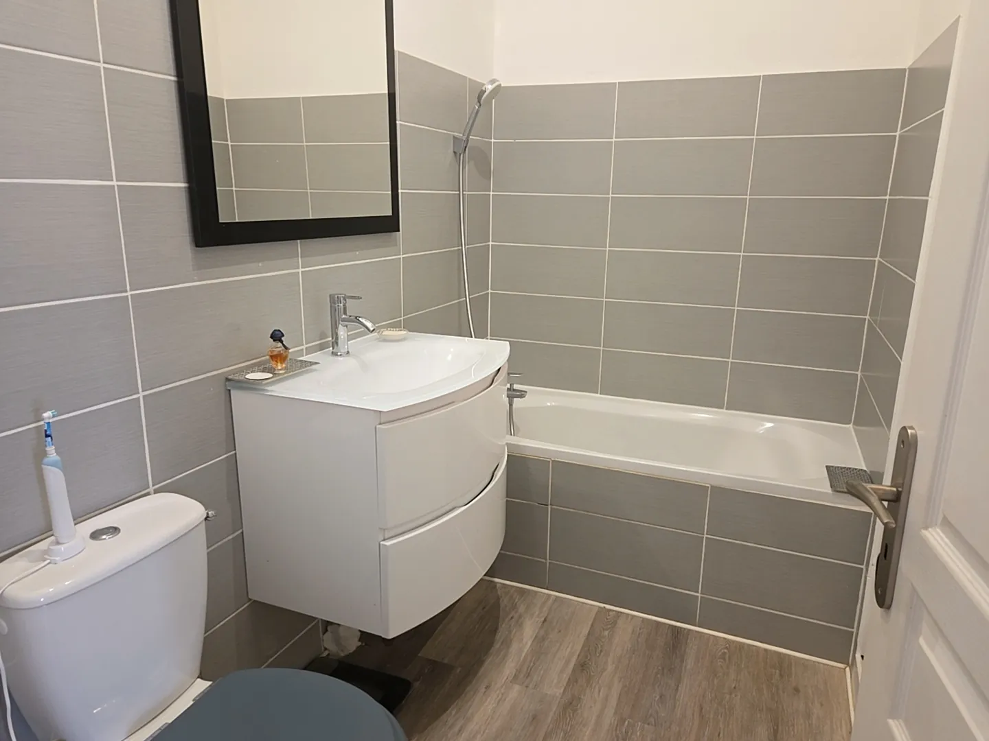 Appartement T3 à Sollies-Pont, centre-ville, 52m2, idéal primo-accédant ou investissement 