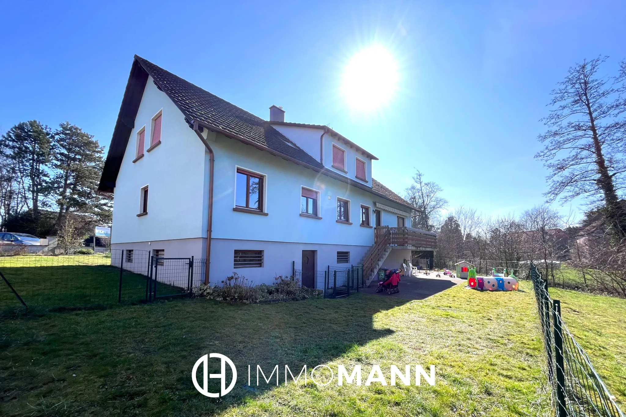 Grande maison à Woerth avec potentiel bi-familial, jardin et terrasse - 247 m² habitable 