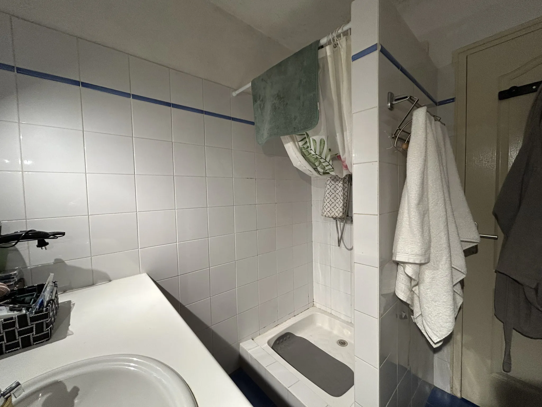 Appartement de 76 m² avec terrasse et cave à vendre à Bédarrides 