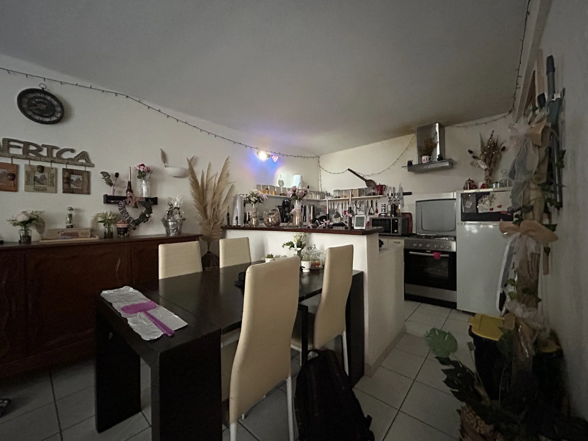 Appartement de 76 m² avec terrasse et cave à vendre à Bédarrides 